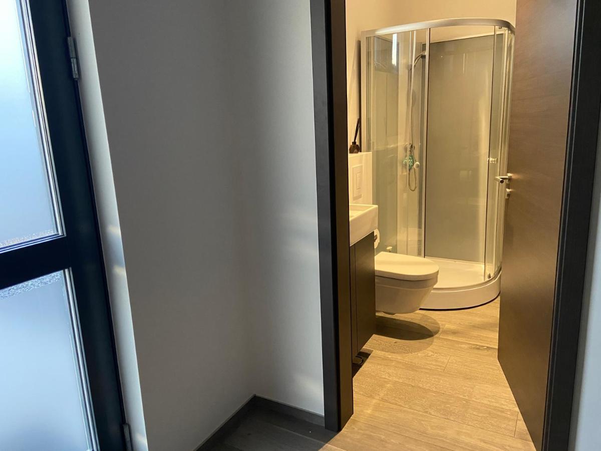 4 Person Room With Private Entrance And Bathroom קפלאוויק מראה חיצוני תמונה
